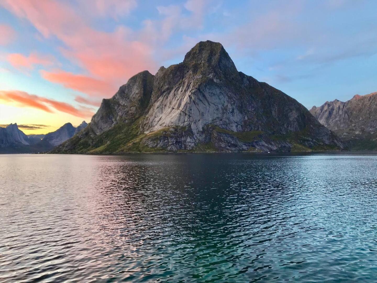 Reinefjorden Lodge المظهر الخارجي الصورة